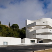 Álvaro Siza, Iberê Camargo Stiftung, Porto Alegre, Brasilien, 1998 – 2009