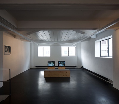 Blick in die Ausstellung im  aut, Foto: Günter Richard Wett