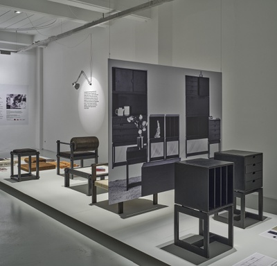 Blick in die Ausstellung "Egon Rainer: Ordnung und Lebendigkeit" im aut, Raum 1