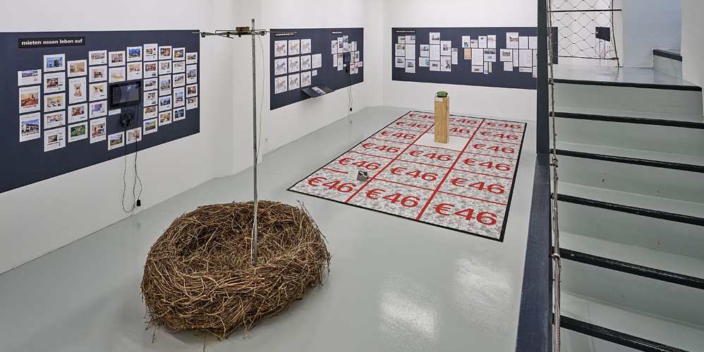 Blick in die Ausstellung im aut