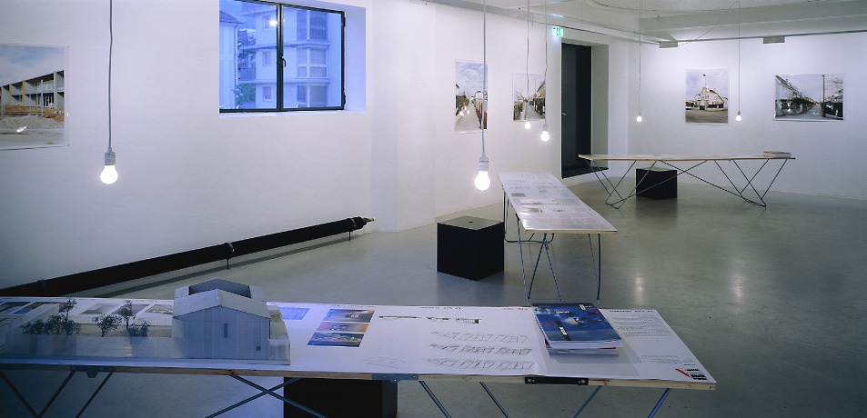 Blick in die Ausstellung im aut