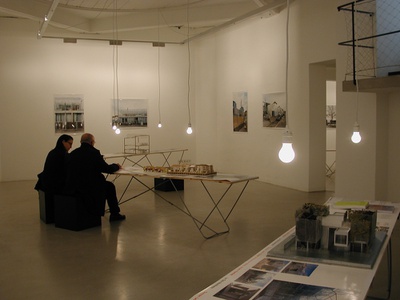 Blick in die Ausstellung im aut