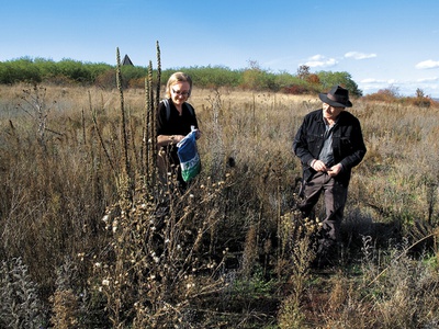 Lois und Franziska Weinberger, Feldarbeit Waldviertel, 2006