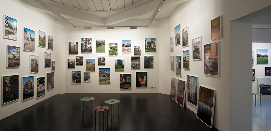 Blick in die Ausstellung im aut – © Günter R. Wett Blick in die Ausstellung im aut