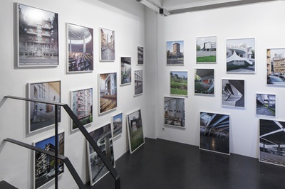 Blick in die Ausstellung "Italomodern 2" im aut