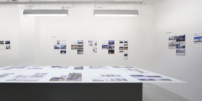 Blick in die Ausstellung "Neues Bauen in Tirol 2012"