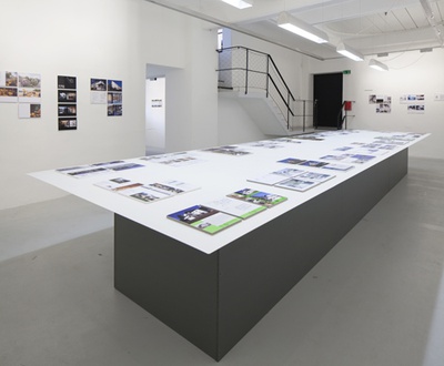 Blick in die Ausstellung "Neues Bauen in Tirol 2012"