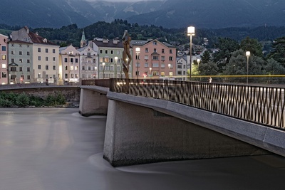 Innbrücke, Sanierung, Innsbruck, 2020 – 2022 (Architektur: Rainer Köberl mit Stephan Limmer, Suna Ezra Petersen und Joachim Kröss)