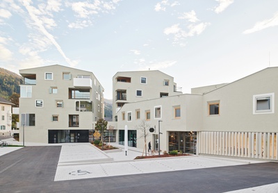 Quartier am Raiffeisenplatz, Schwaz, 2019 – 2022 (Architektur: Silvia Boday)
