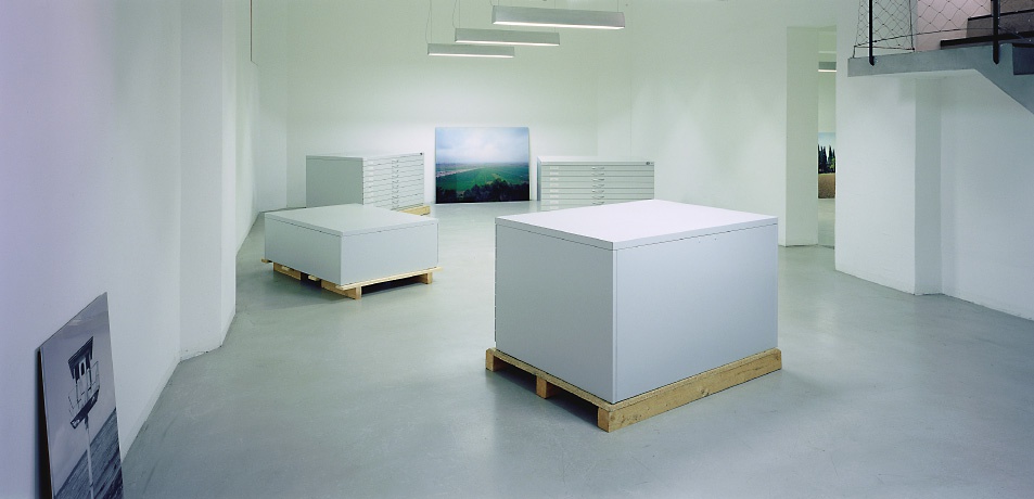 Blick in die Ausstellung im aut – © Nikolaus Schletterer Blick in die Ausstellung im aut