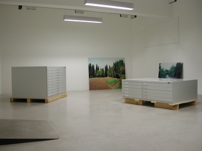 Blick in die Ausstellung im aut – © Nikolaus Schletterer Blick in die Ausstellung im aut