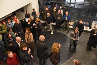 Ausstellungseröffnung "Numen/For Use: Negative Space and Collapsing Room" im aut