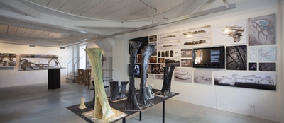 Blick in die Ausstellung "Potenziale 2" im aut