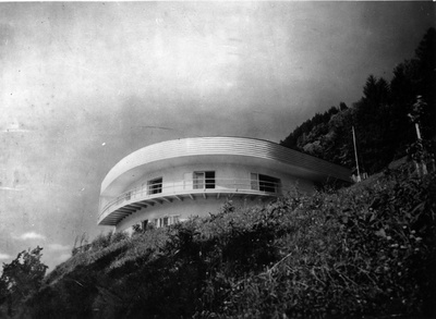 Lois Welzenbacher, Haus Heyrovsky, Zell am See, 1932
