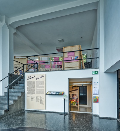 Blick in die Ausstellung – © Günter Richard Wett