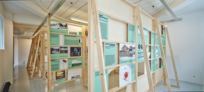 Blick in die Ausstellung – © Günter Richard Wett