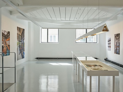 Ausstellung "Geometrien des Lebens. Materialien zu Viktor Hufnagl" im aut