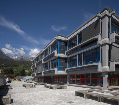 Franz Kiener und Ferdinand Kitt, Modellschule Imst, 1970–73