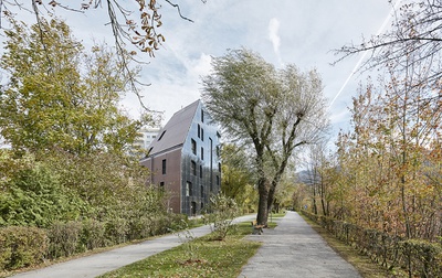 Anerkennung des Landes Tirol für Neues Bauen 2020: Haus für psychosoziale Begleitung und Wohnen, Innsbruck, 2012 – 2018 (Architektur: Fügenschuh Hrdlovics Architekten)