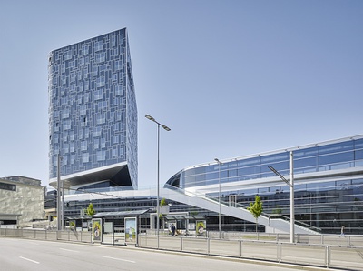 P2 Urbaner Hybrid | Stadtbibliothek, Innsbruck, 2012 – 2018 (Architektur: LAAC)