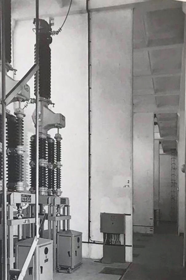 Innenansicht aus einem Beitrag von András Ferkai in „9H“, No 9, 1995