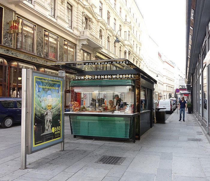 Würstelstand "Zum Goldenen Würstel", Wien
