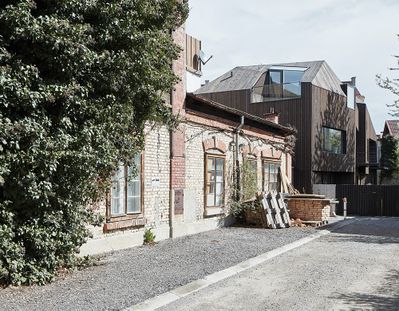 Doppelhaus „Mut zur Lücke“, Innsbruck, 2010 – 2017 (Architektur: STUDiO LOiS)