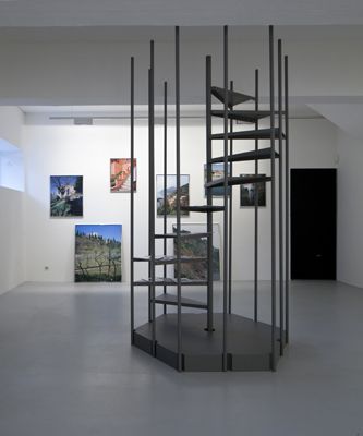 Blick in die Ausstellung "Italomodern" im aut