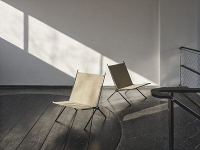 Der von Francesca Torzo entworfene, klappbare Lounge-Sessel "Paolo" ist nach der Ausstellung erhältlich.