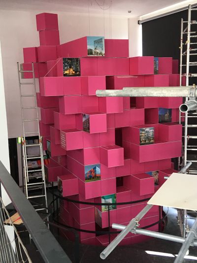 Ausstellungsaufbau "The Language of MVRDV"