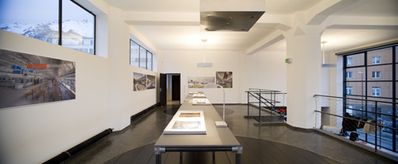 Blick in die Ausstellung "Vilanova Artigas • Lina Bo Bardi • Paulo Mendes da Rocha"