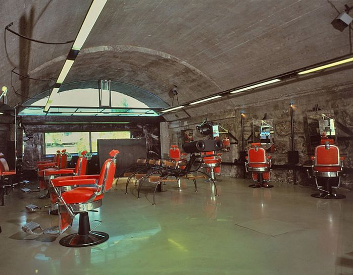 Salon "Warehouse Cuts" in den Viaduktbögen Innsbruck