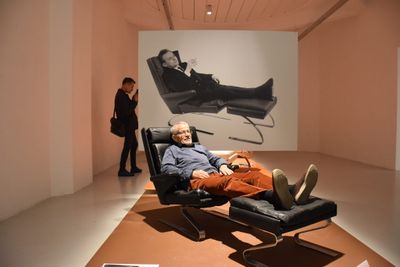 Ausstellungseröffnung "Reinhold Adolf: Schwingen und Entspannen" im Rahmen der Premierentage 2022