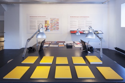 Ausstellung "20 jahre architektur und tirol" – Fotos von der anlässlich des 20-Jahr-Jubliläums im aut gezeigten Ausstellung "20 jahre architektur und tirol" (Bildnachweis: B&R)