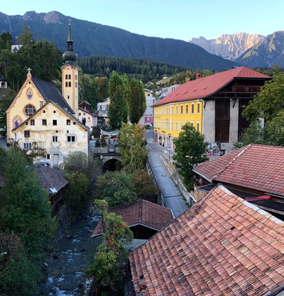 Imst, Blick auf die historische Unterstadt