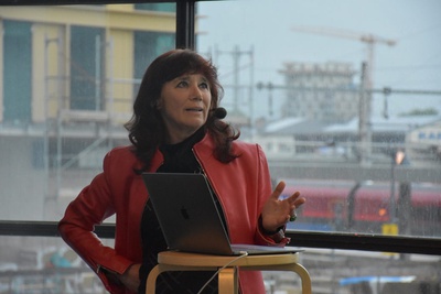 Auftaktveranstaltung zum Finale der Architekturtage 2021/2022: Vortrag von Hemma Fasch (fasch&fuchs.architekten) "Die Architektur als dritte Pädagogin? Ein Manifest"