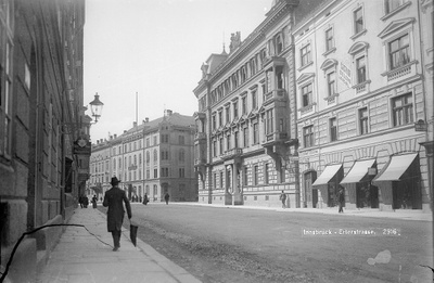 Historische Aufnahme der Erlerstraße, Innsbruck – © Stadtarchiv Innsbruck Historische Aufnahme der Erlerstraße, Innsbruck
