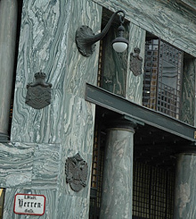 © loos ornamental (standbild)