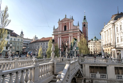 Jože Plečnik, Drei Brücken (1932), Ljubljana Jože Plečnik, Drei Brücken (1932), Ljubljana