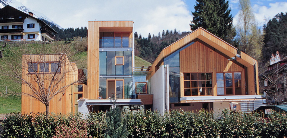 3 Häuser für 3 Generationen, Mühlau – © Heidi Fessler 3 Häuser für 3 Generationen, Mühlau