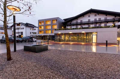 Posthof, St. Johann i. T.