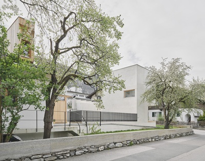 Gebäudegruppe mit Innenhof, Wörgl – © David Schreyer Gebäudegruppe mit Innenhof, Wörgl