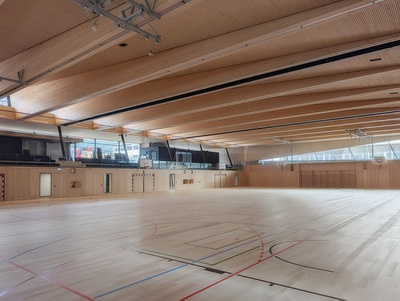 Dreifachturnhalle, Neu-Rum
