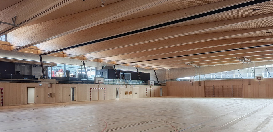 Dreifachturnhalle, Neu-Rum